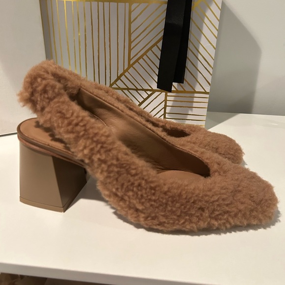 MaxMara Clarec Teddy Camel sling back heel - NEW IN BOX Size 39.5 - Picture 10 of 16